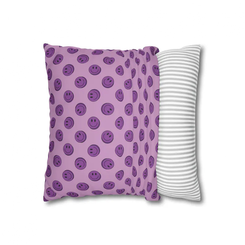 VIKAMA Purple Smile Cushion Co - огляд і ціна Home Decor Emoji